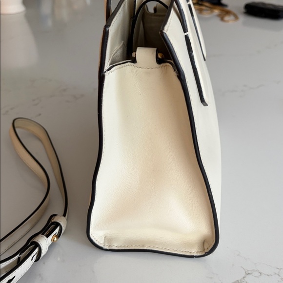 Gucci GG Bow Ivory Leather Small Tote Crossbody Bag Double G Ribbon Entrupy Auth - Picture 5 of 15